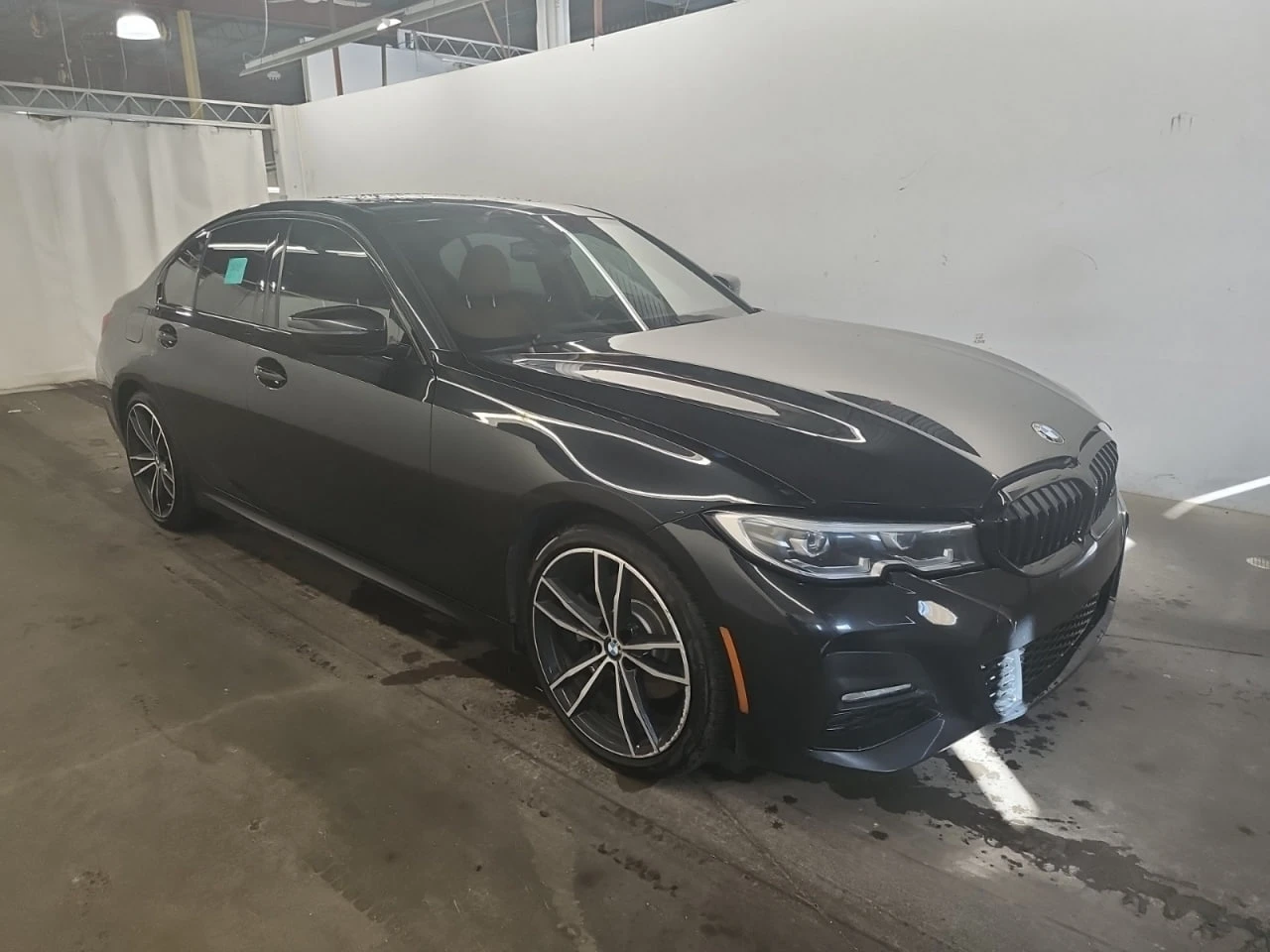 BMW 330 * АВТО КРЕДИТ* ЦЕНА ДО БГ * Сервизна история *  - изображение 2