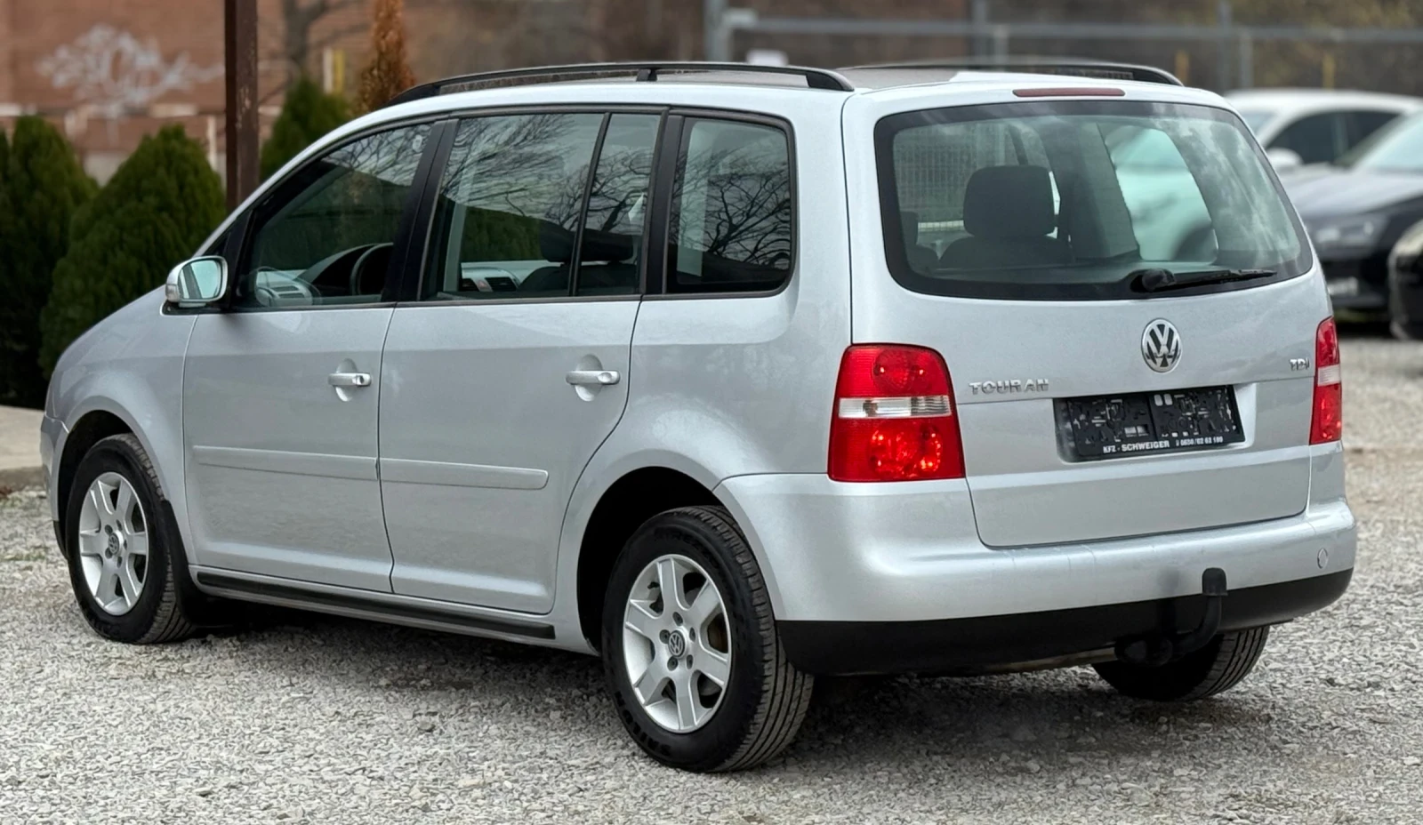 VW Touran 1.9TDi 105к.с * Климатроник*  - изображение 4