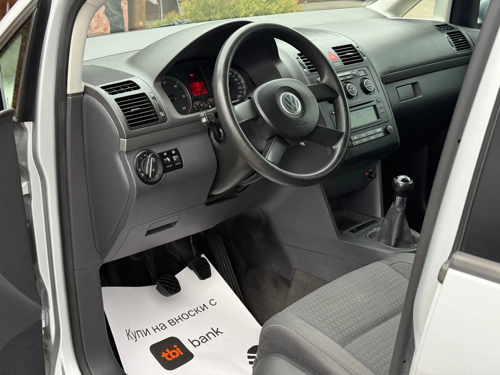 VW Touran 1.9TDi 105к.с * Климатроник*  - изображение 9