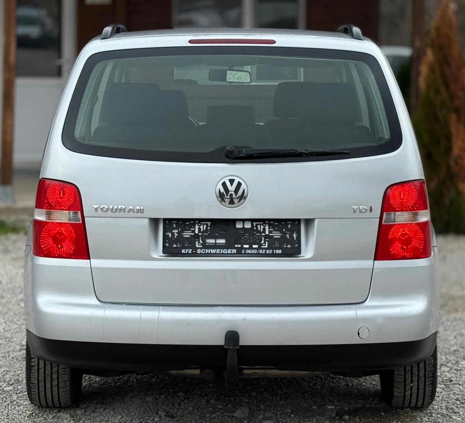 VW Touran 1.9TDi 105к.с * Климатроник*  - изображение 5