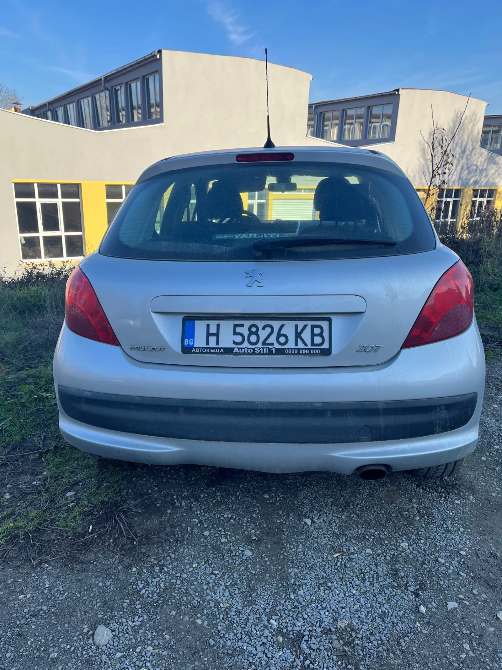 Peugeot 207 1.6i - изображение 2