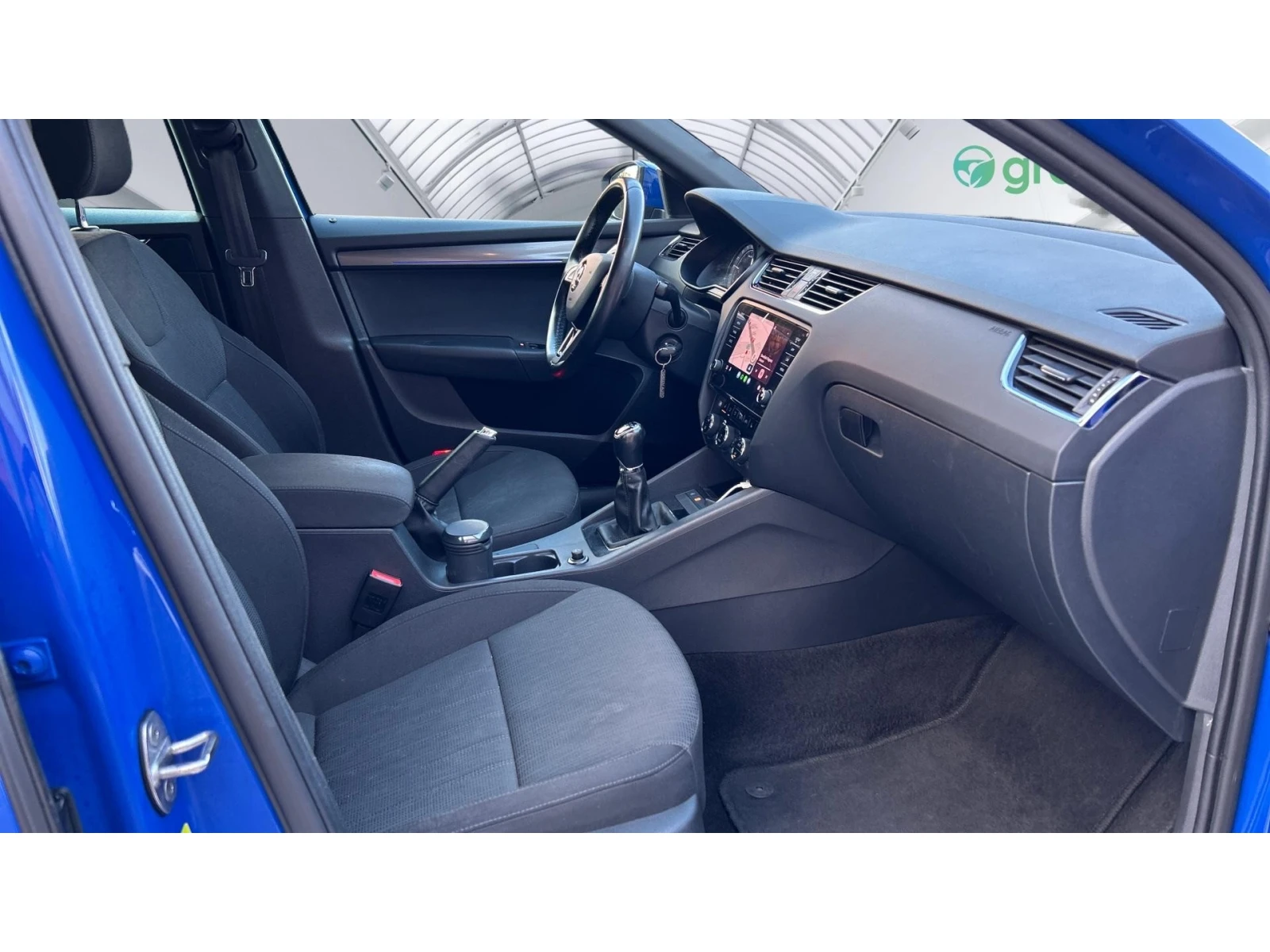 Skoda Octavia 2.0 TDi M/T Vision  Panorama, Месечна вноска от 17 - изображение 9