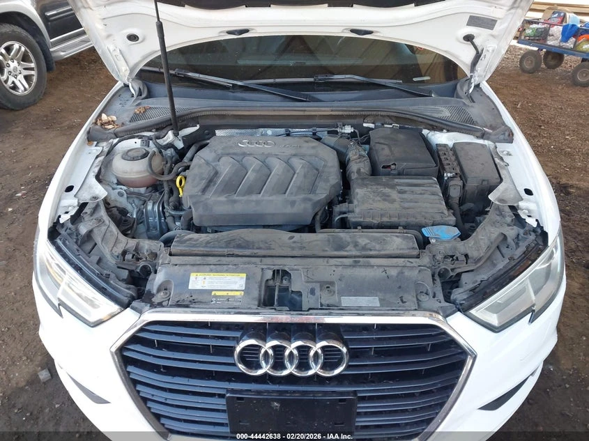 Audi A3 2.0l 2.0T Premium/2.0T Tech Premium, снимка 10 - Автомобили и джипове - 53942834