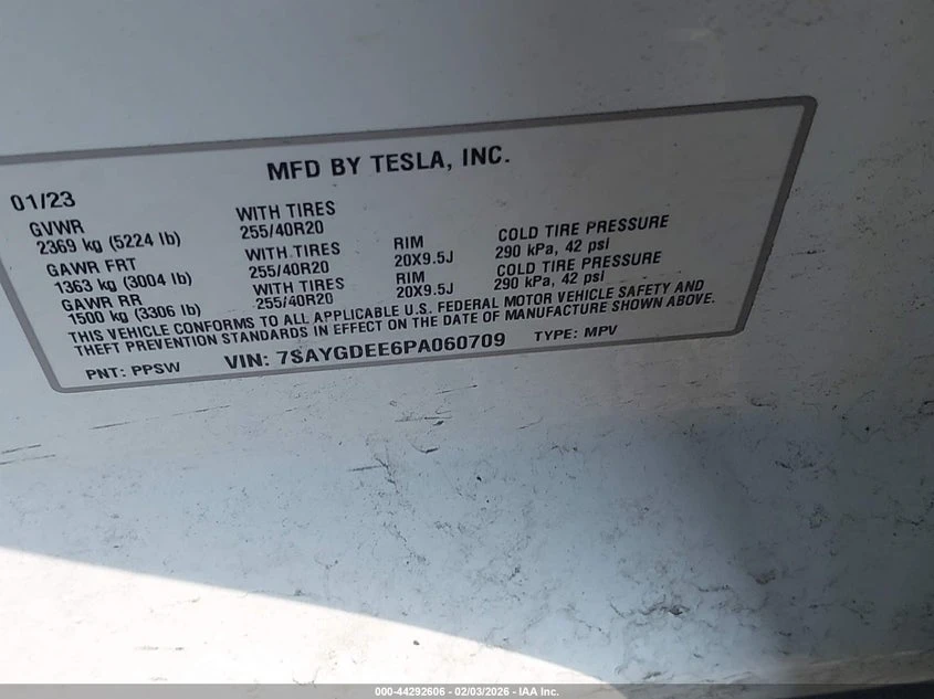 Tesla Model Y Awd/Long Range Dual Motor All-Wheel Drive, снимка 9 - Автомобили и джипове - 54039517