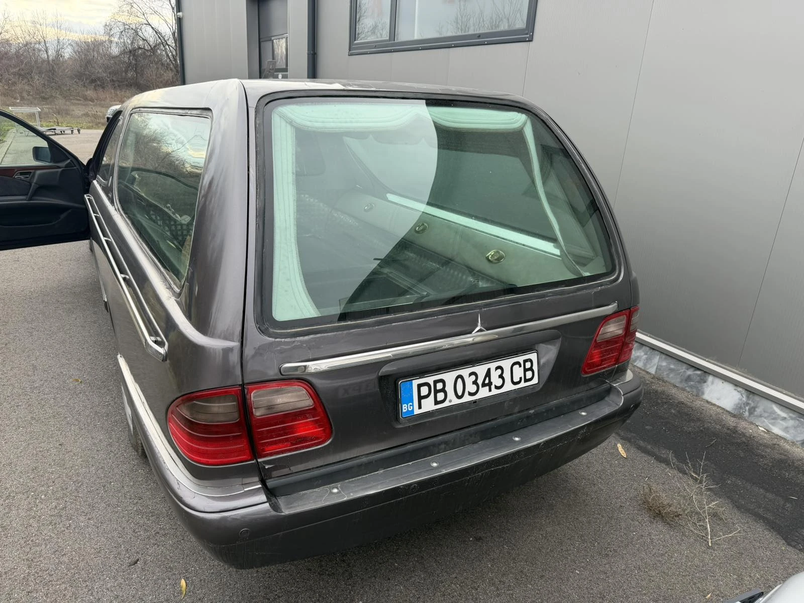 Mercedes-Benz E 290, снимка 5 - Автомобили и джипове - 54302876