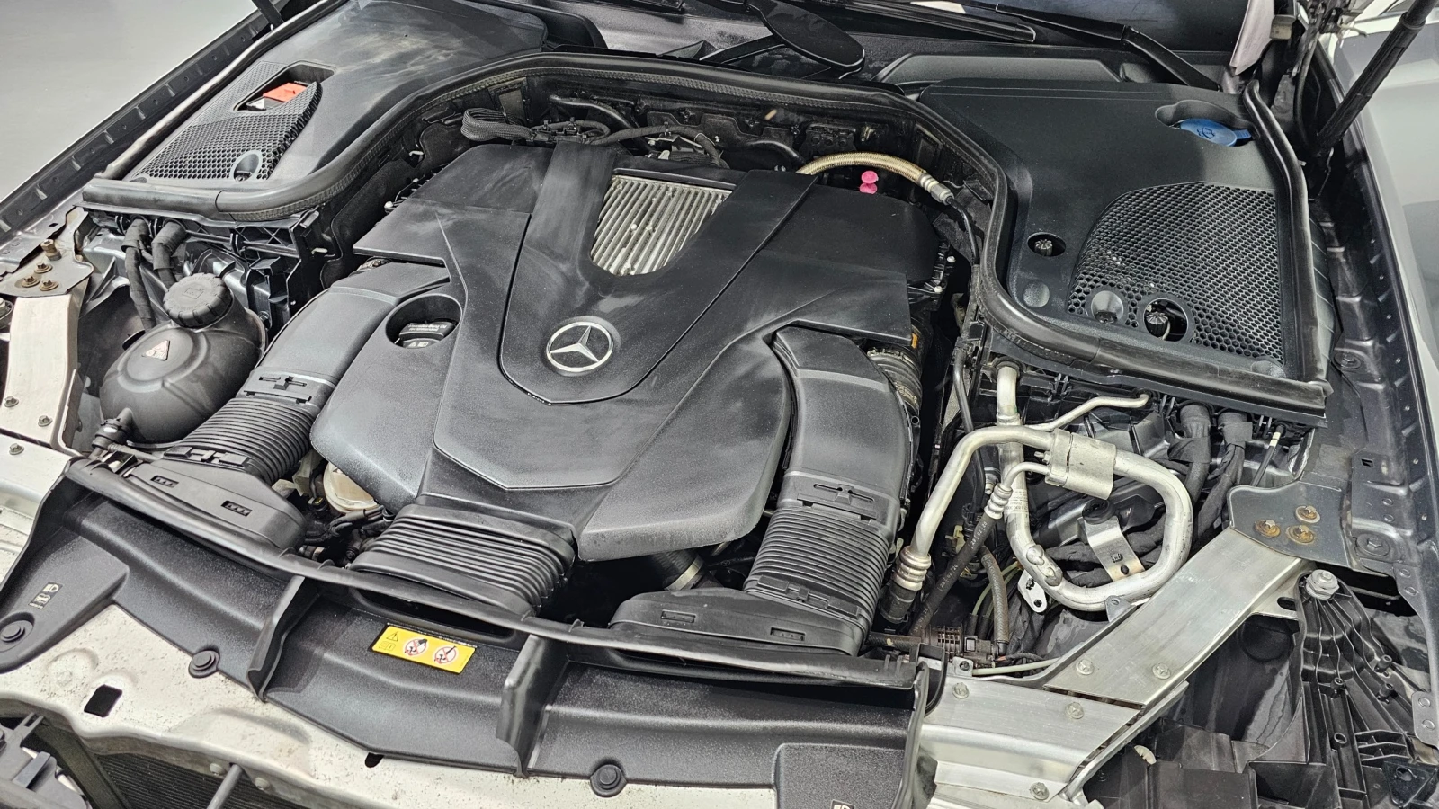 Mercedes-Benz E 450 3.0 4MATIC, FULL, снимка 5 - Автомобили и джипове - 55134676