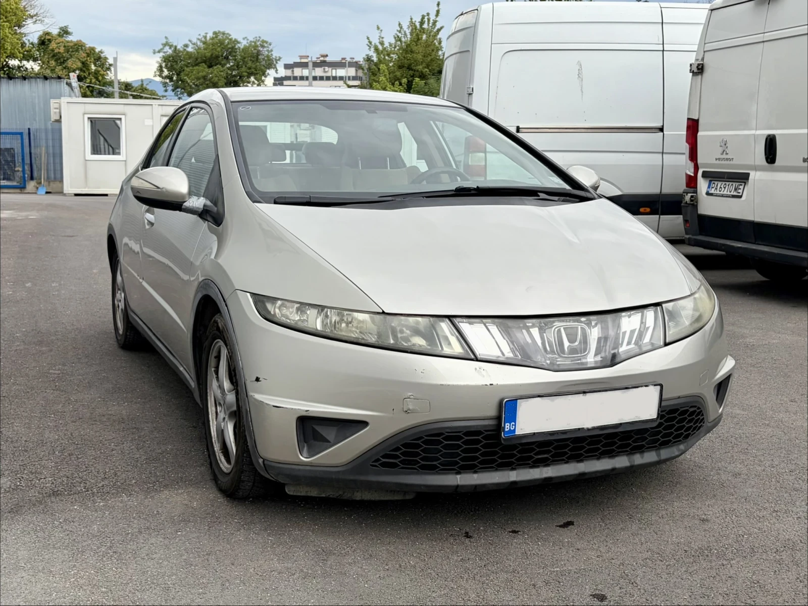 Honda Civic 1.8 Vtec automatic, снимка 6 - Автомобили и джипове - 55450138