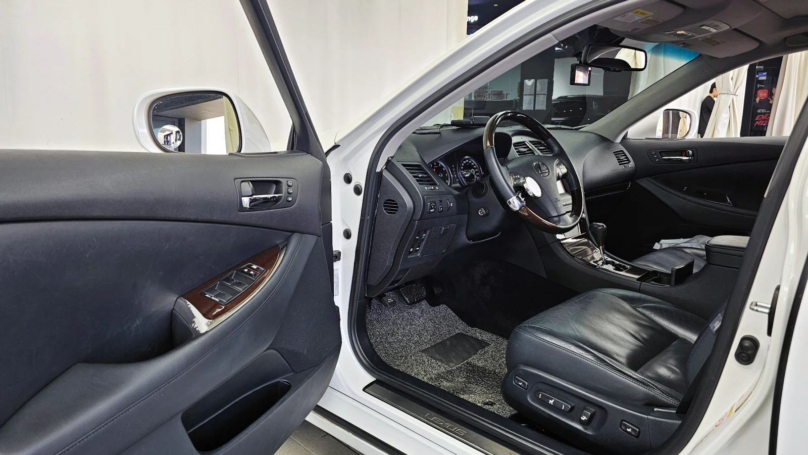 Lexus ES ЛЮК* КРАЙНА ЦЕНА, снимка 10 - Автомобили и джипове - 55496168