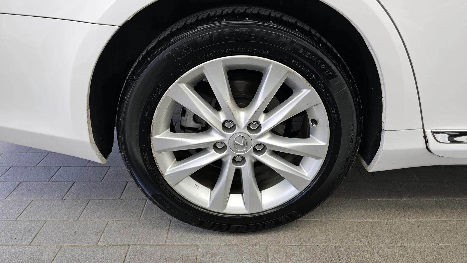 Lexus ES ЛЮК* КРАЙНА ЦЕНА, снимка 5 - Автомобили и джипове - 55496168
