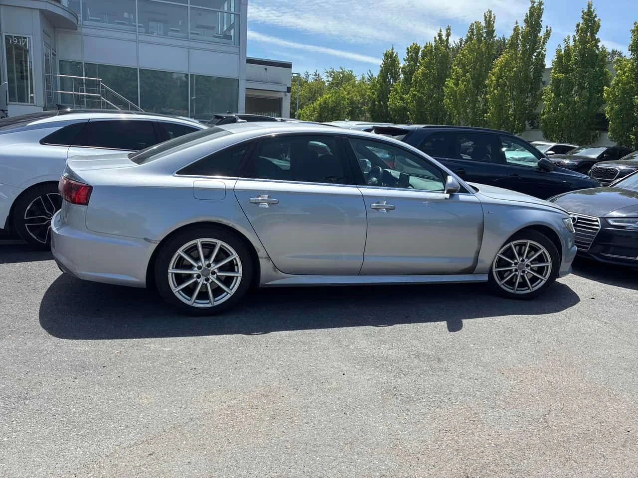 Audi A6 * 2.0T * CARFAX * ОТ ПРЕДСТАВИТЕЛСТВО * , снимка 3 - Автомобили и джипове - 55514531