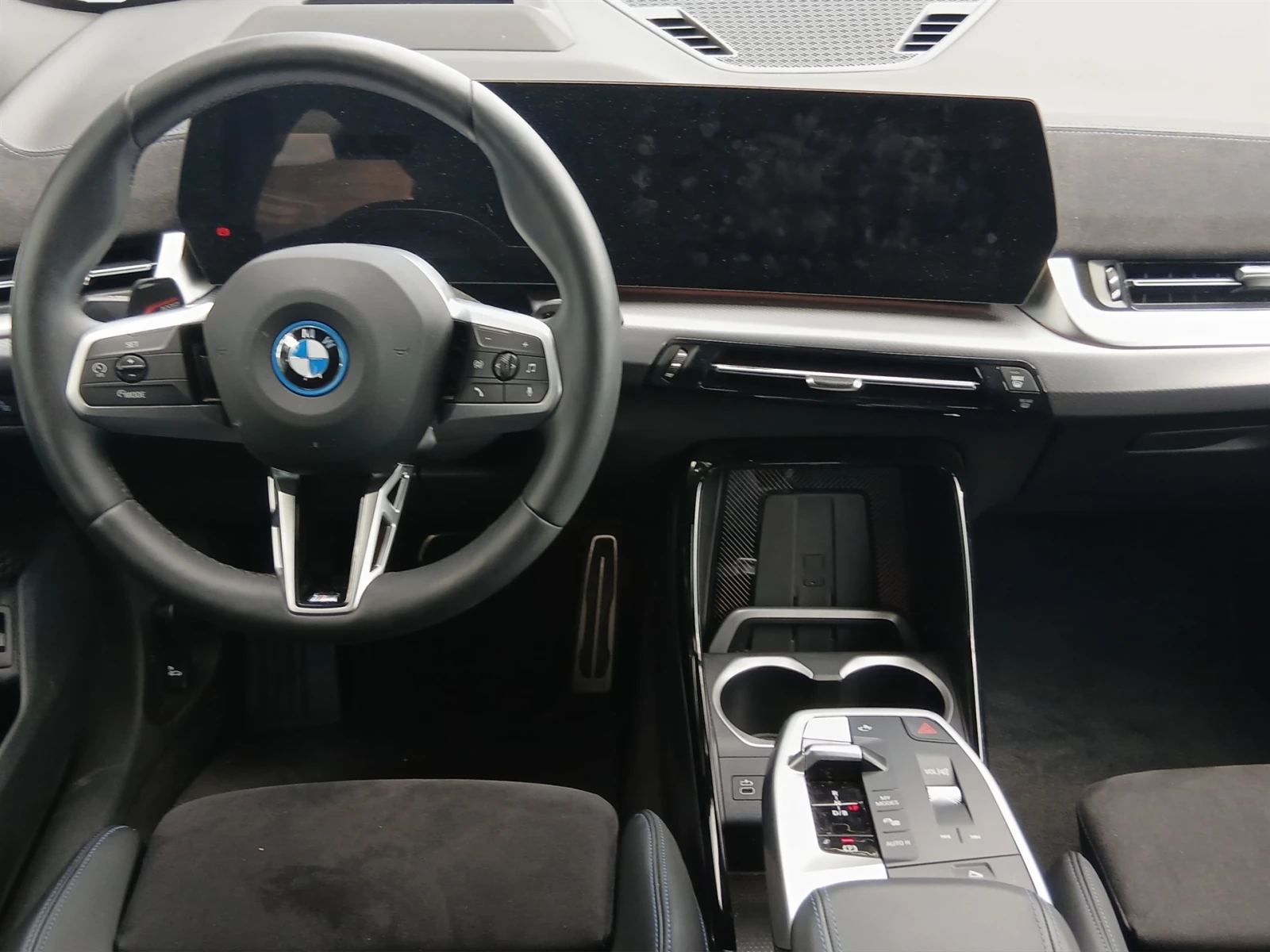 BMW iX2 xDrive30, снимка 7 - Автомобили и джипове - 55641140