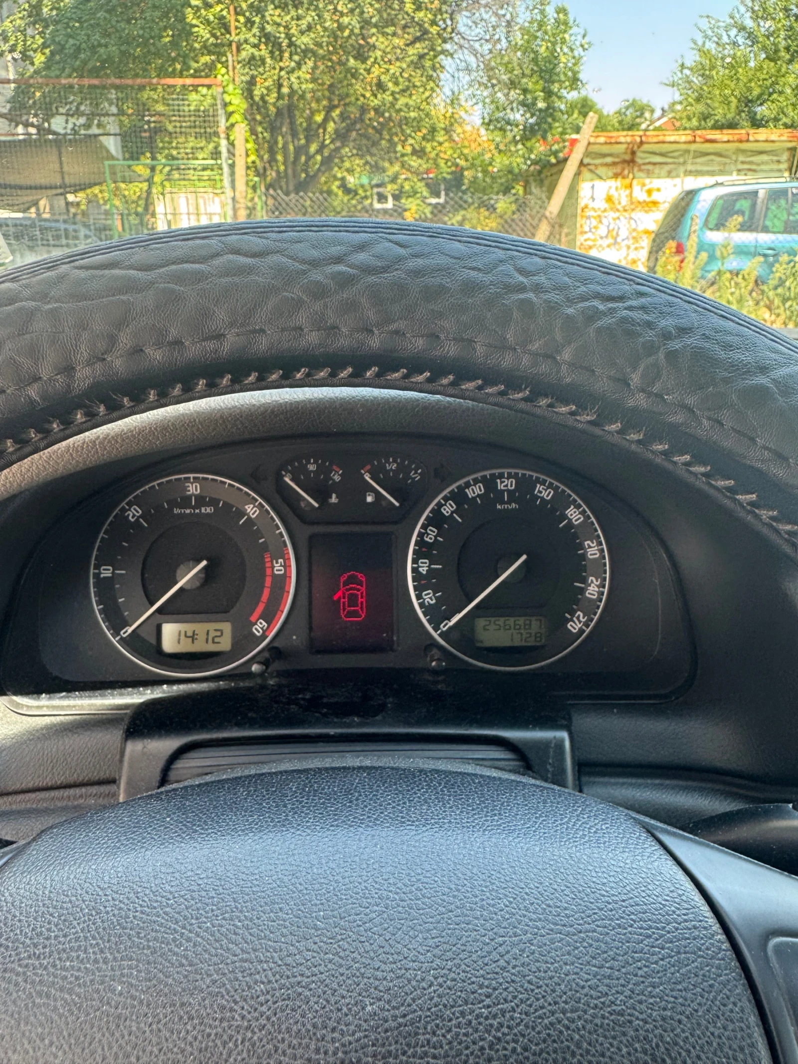 Skoda Superb, снимка 7 - Автомобили и джипове - 55705637
