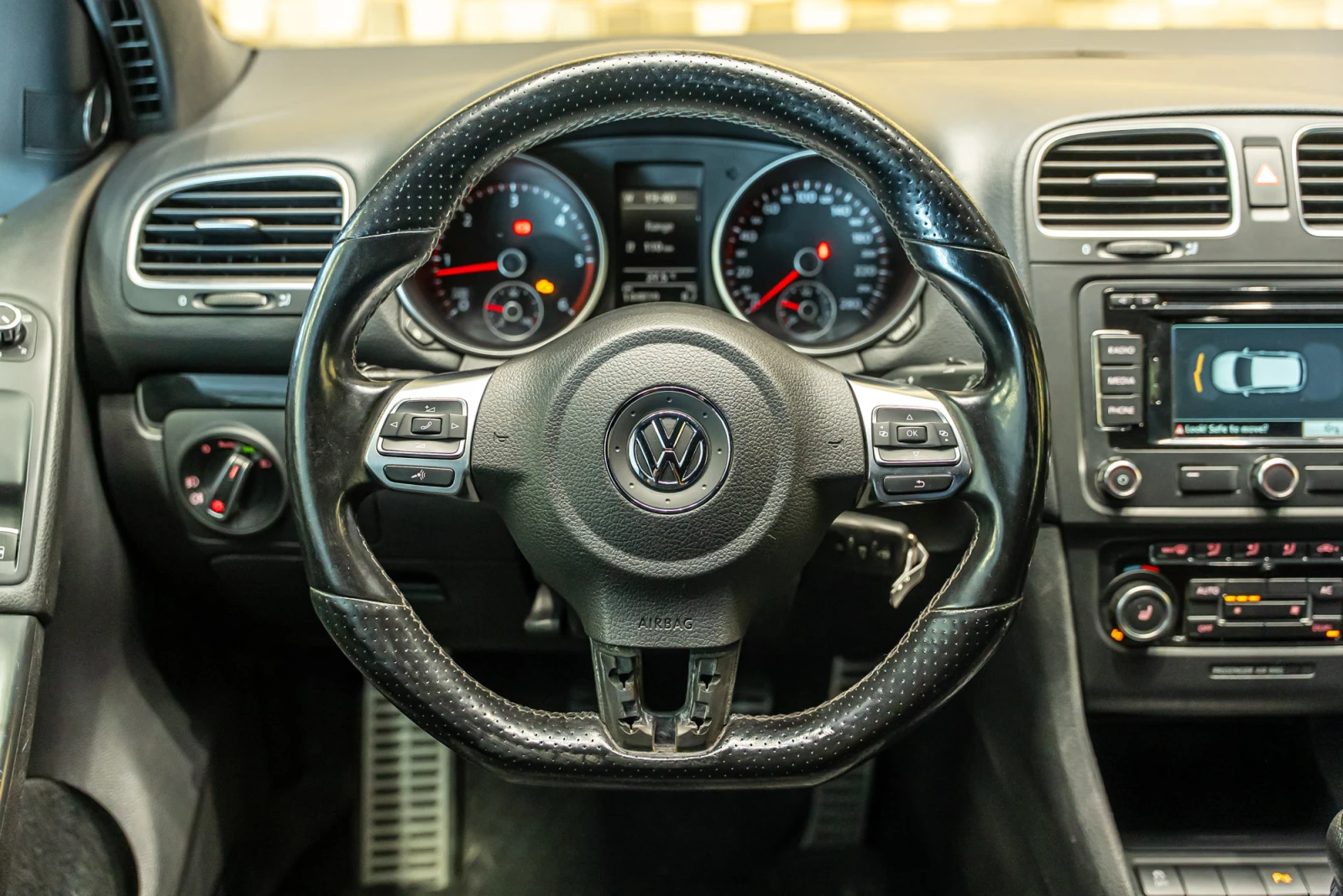 VW Golf VI GTD, снимка 10 - Автомобили и джипове - 55736721