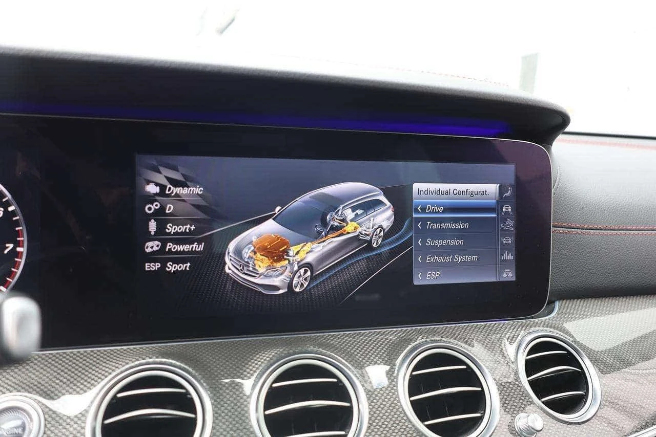 Mercedes-Benz E 53 AMG TRACKPACE| BURMESTER| 360 CAMERA| CARFAX, снимка 13 - Автомобили и джипове - 56275365