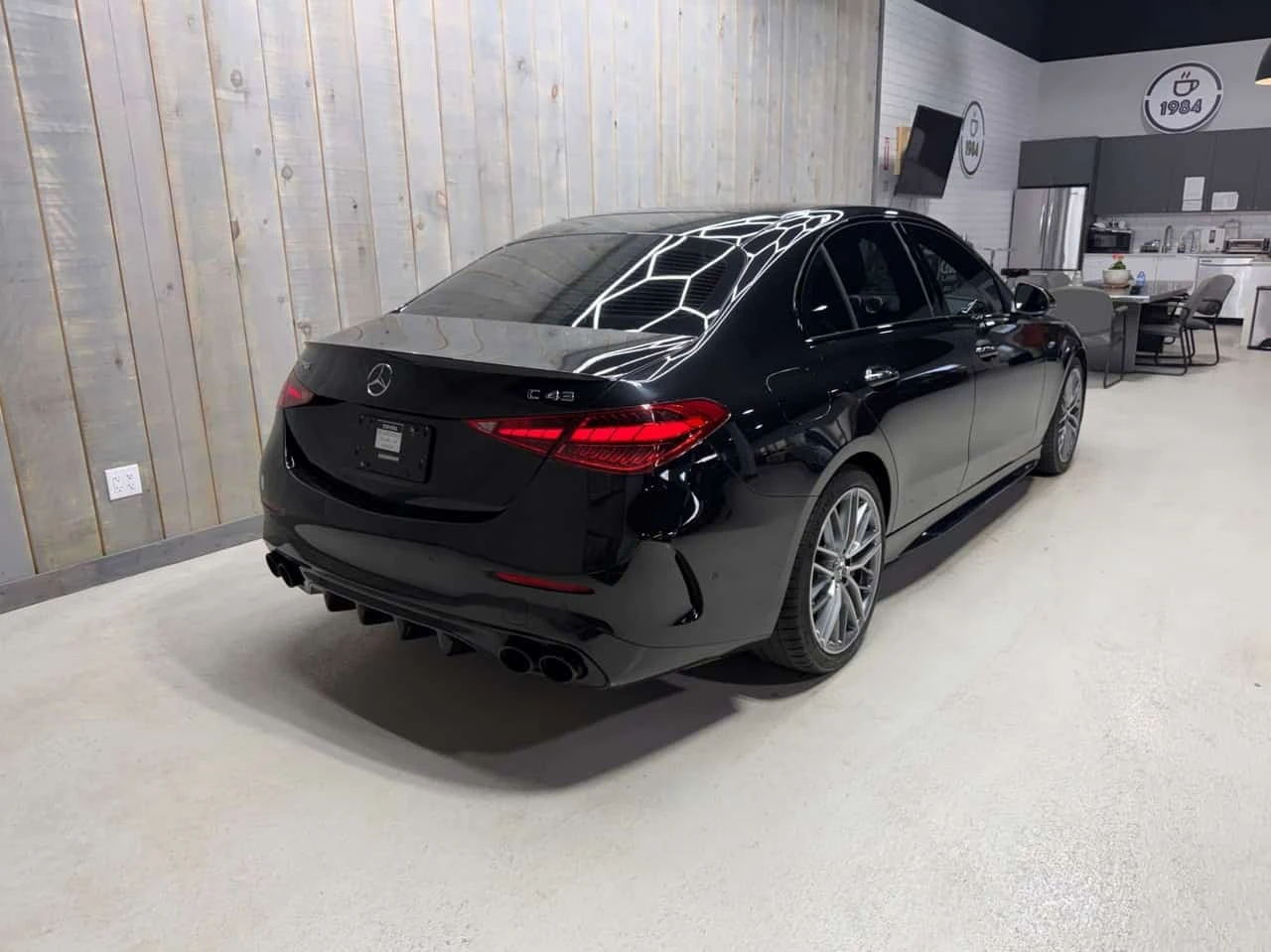 Mercedes-Benz C 43 AMG 4MATIC Sedan  CARFAX | Mobile.bg � ����������� 7