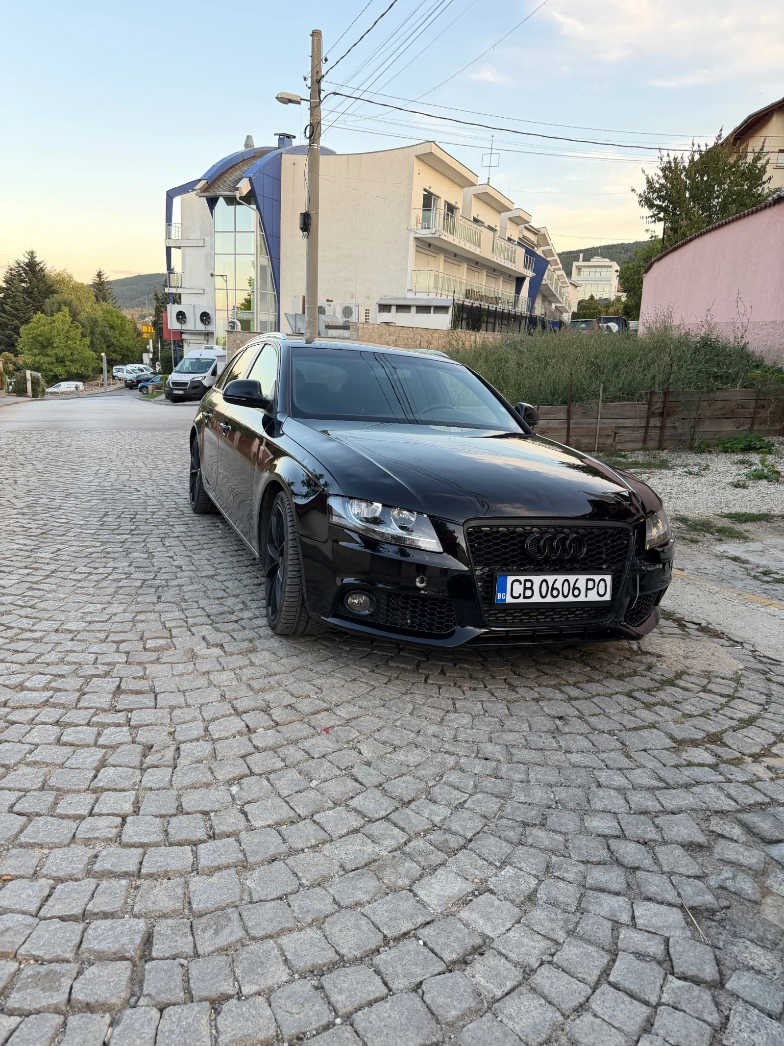 Audi A4, снимка 14 - Автомобили и джипове - 56318035