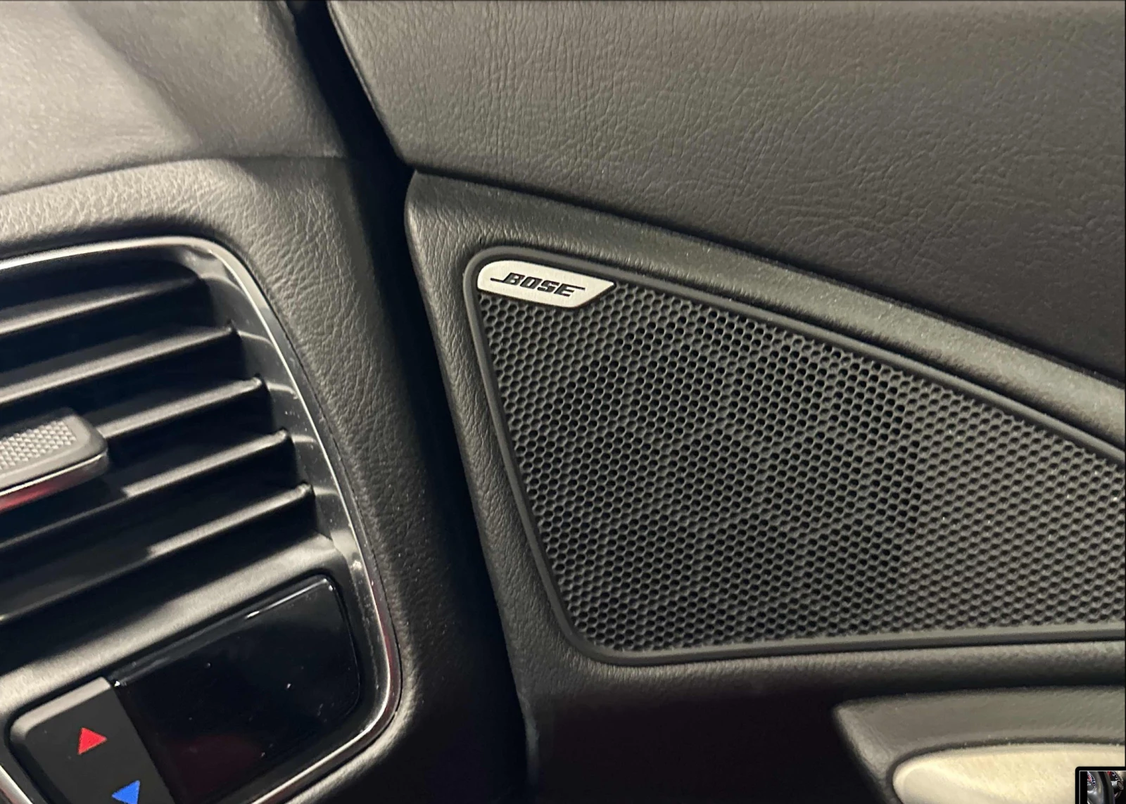 Corvette Z06 6.2 V8| 455HP| MANUAL| TARGA| BOSE | Mobile.bg � ����������� 15
