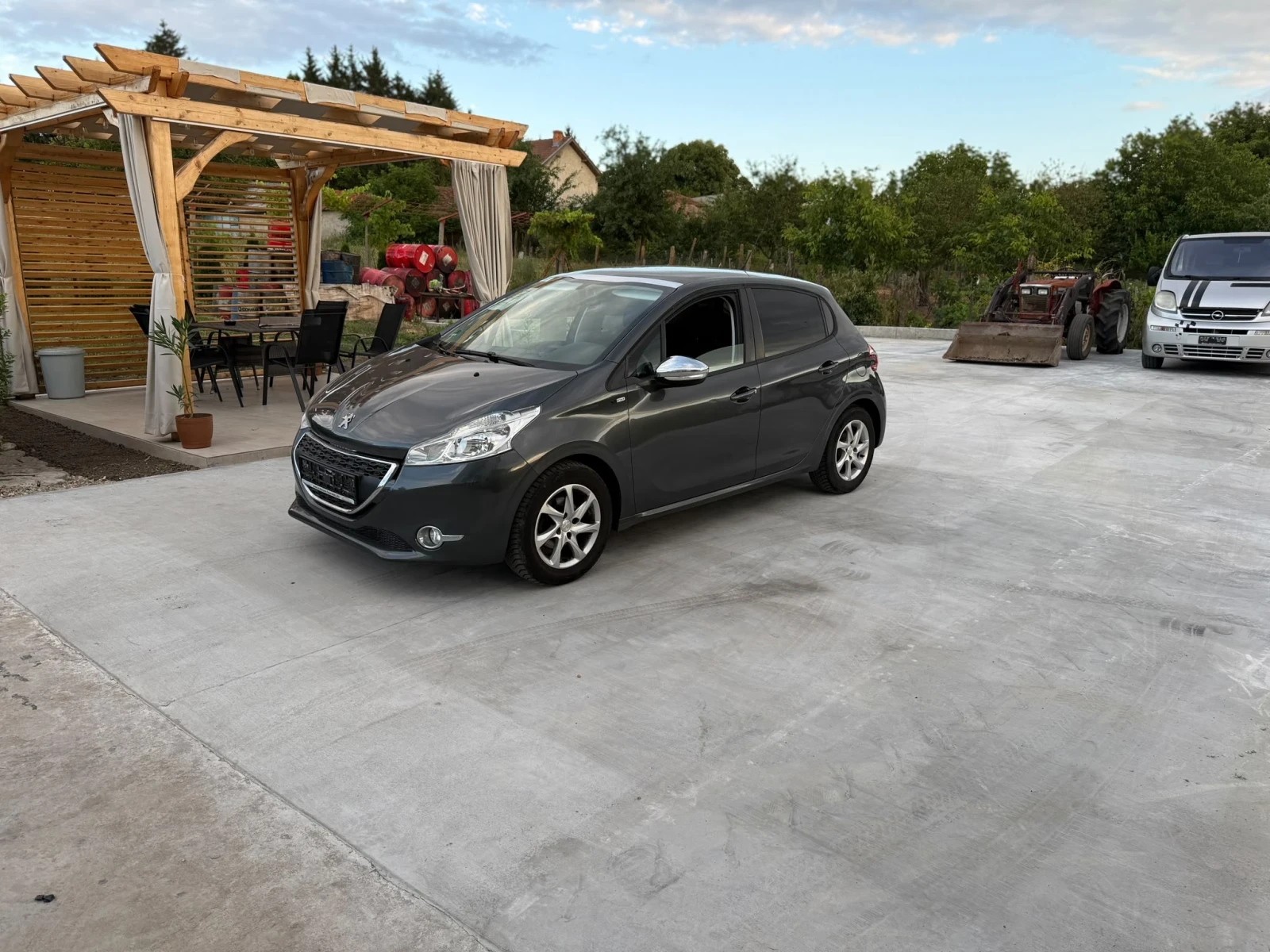 Peugeot 208 1.2 | Mobile.bg � ����������� 1