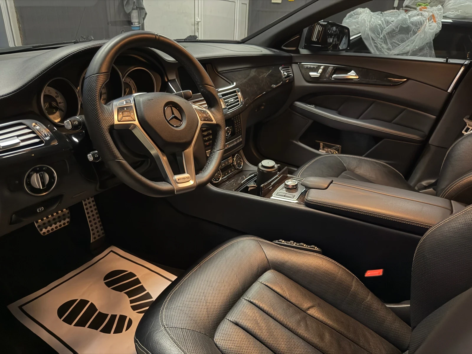 Mercedes-Benz CLS 350, снимка 12 - Автомобили и джипове - 56640384