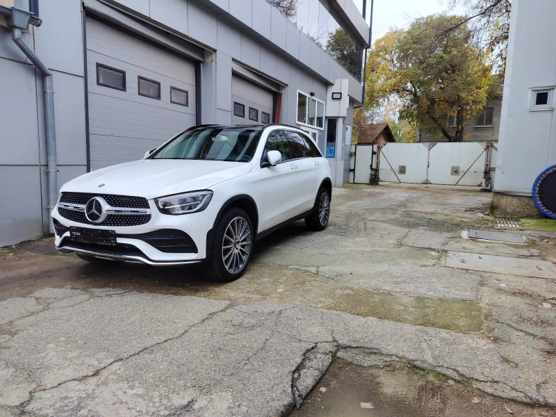 Mercedes-Benz GLC 350 e/4M/AMG-LINE/NAVI/360/PANO/key-go