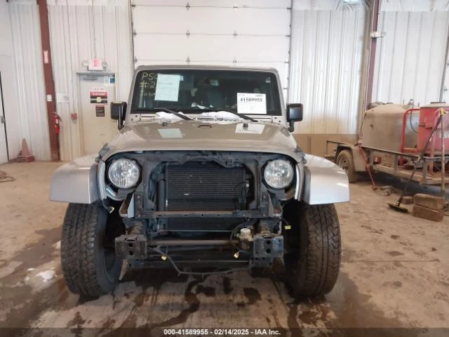 Jeep Wrangler, снимка 7 - Автомобили и джипове - 49447147