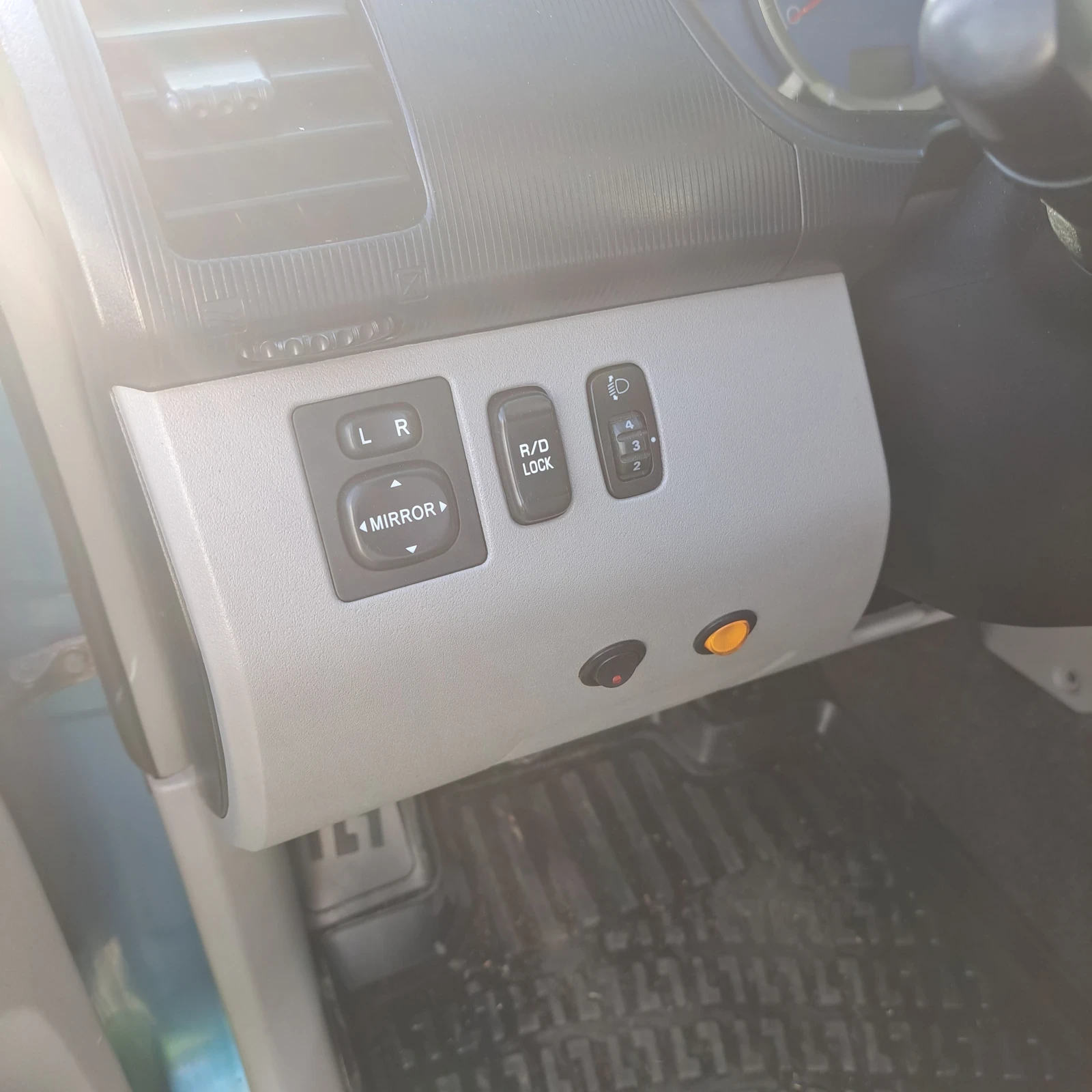 Mitsubishi L200  - изображение 8