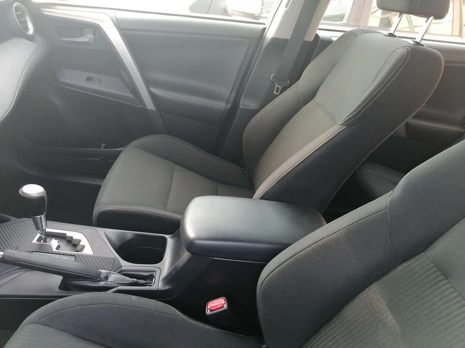 Toyota Rav4 2.0i 4WD NAVI | Mobile.bg — изображение 11