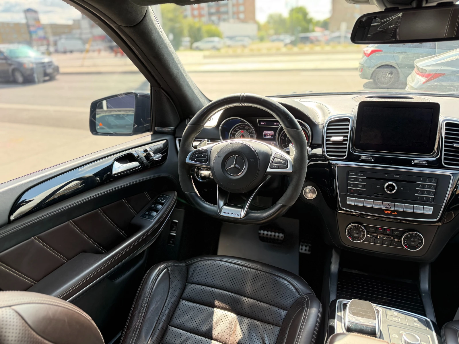 Mercedes-Benz GLS 63 AMG Harman Kardon* Distronic* Панорама* Масаж - изображение 8