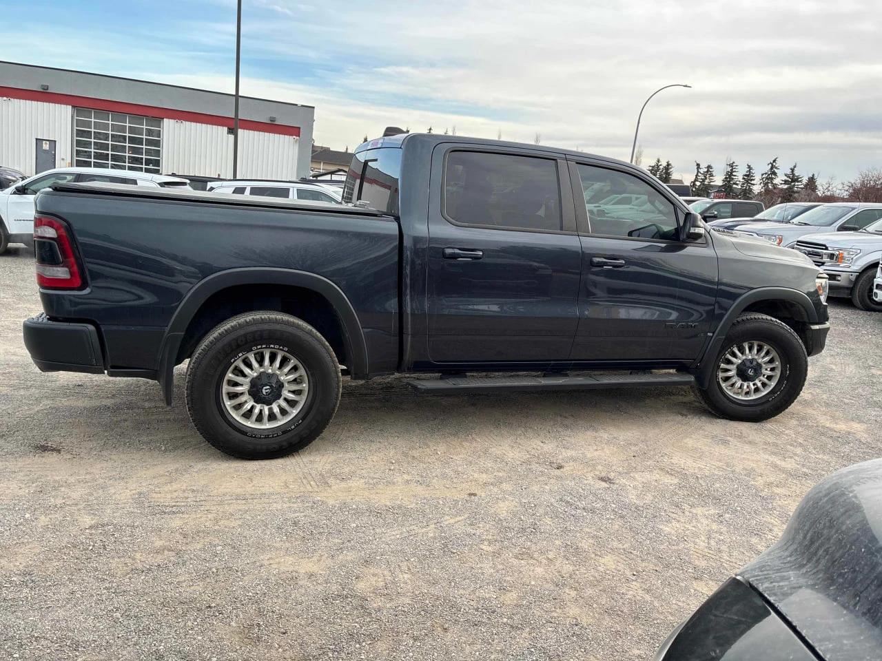 Dodge RAM 1500 REBEL* CARFAX* АВТОФИНАНС БЕЗ ПЪРВОНАЧАЛНА ВНОСКА - изображение 3