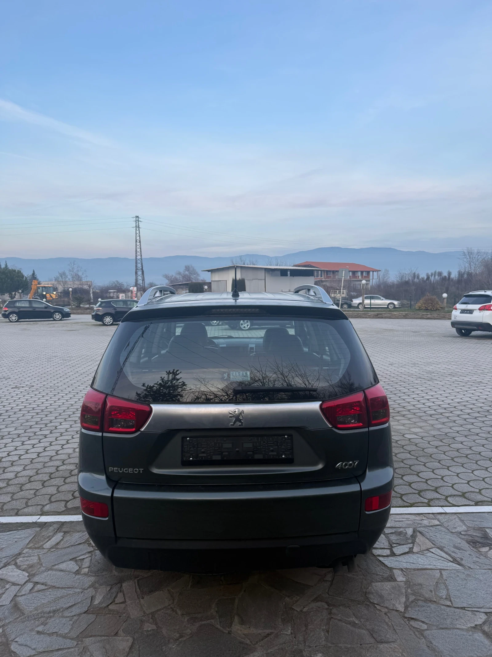 Peugeot 4007  - изображение 6