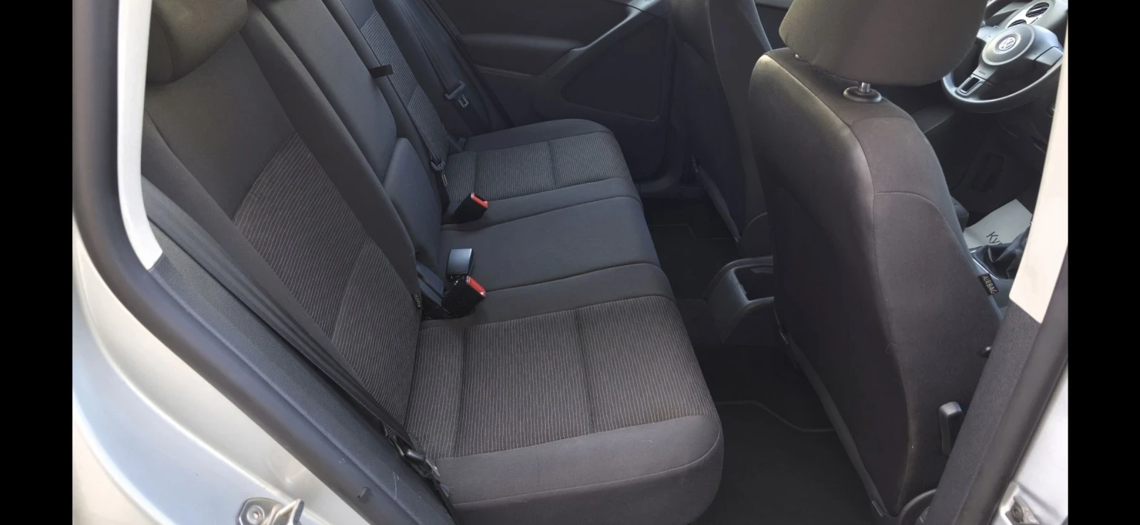 VW Tiguan 1.4TSI 122 Face Navi Camera Carplay parktronik, снимка 15 - Автомобили и джипове - 53831000