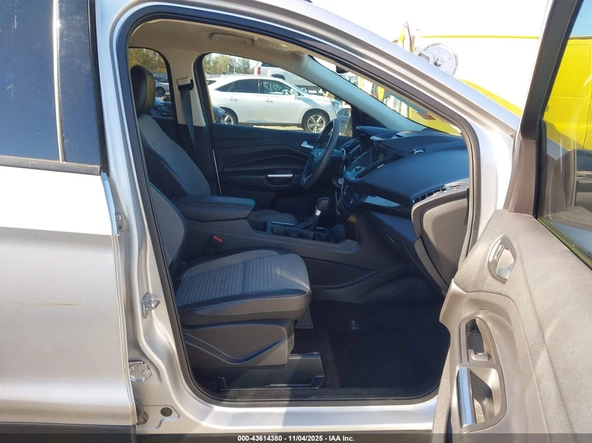 Ford Escape 1.5L I-4 DI, DOHC, VVT, TURBO, 179HP Front Wheel | Mobile.bg � ����������� 5