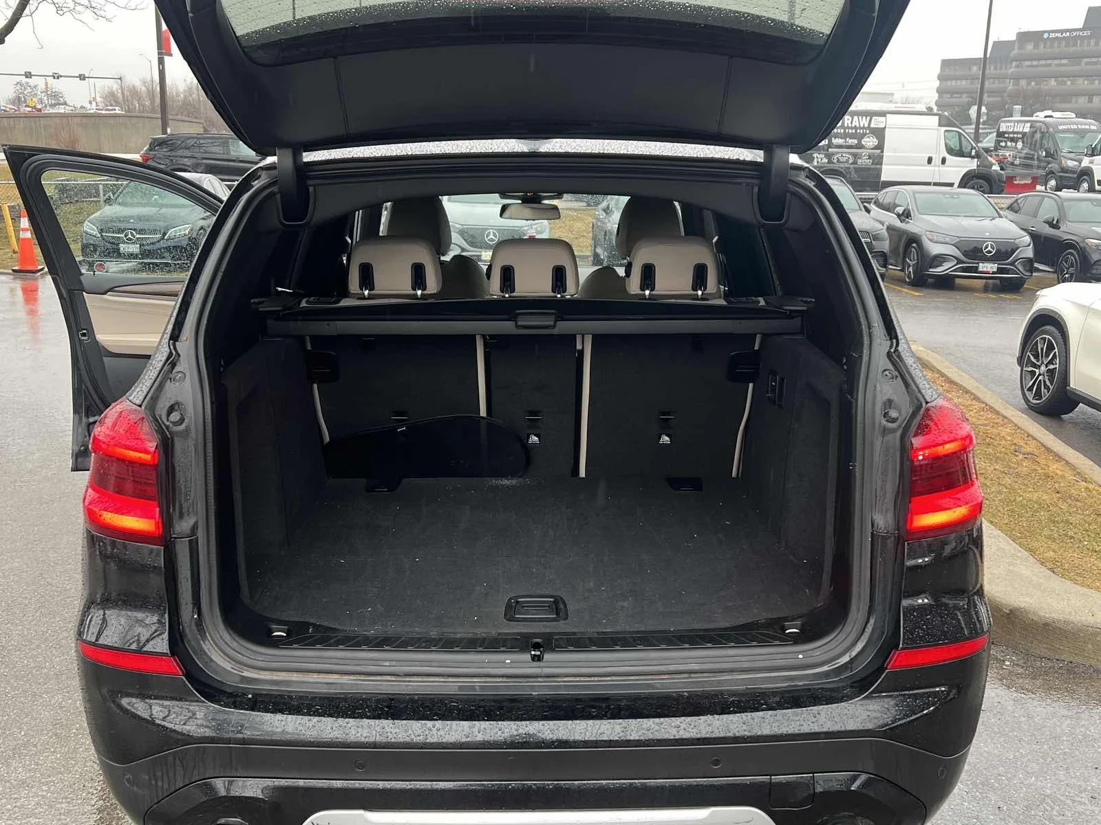 BMW X3 Xi* Панорама* Digital, снимка 8 - Автомобили и джипове - 54244872