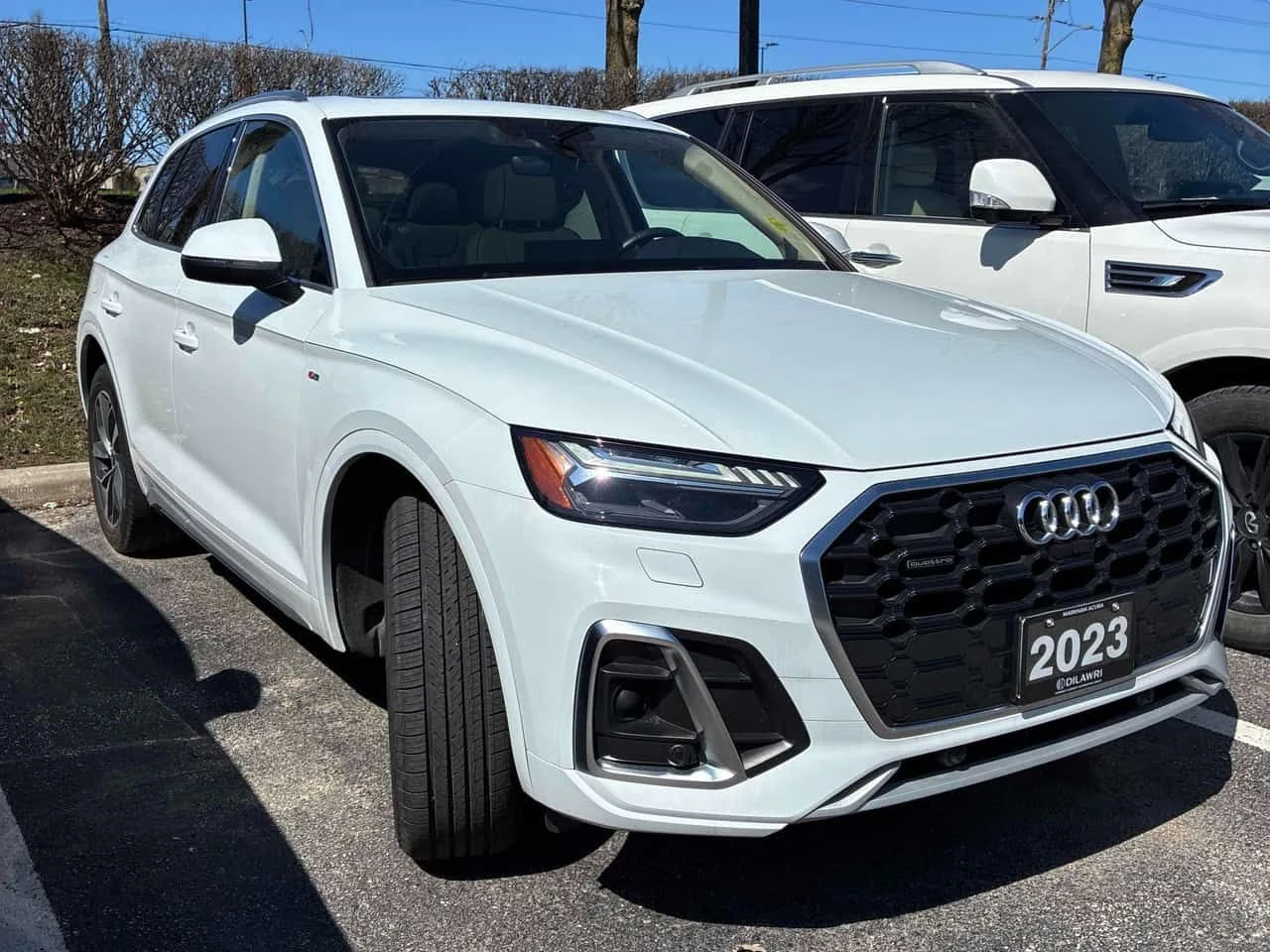 Audi Q5 | Technik | DISTRONIC | 360 | ОБДУХВАНЕ | , снимка 3 - Автомобили и джипове - 54309572