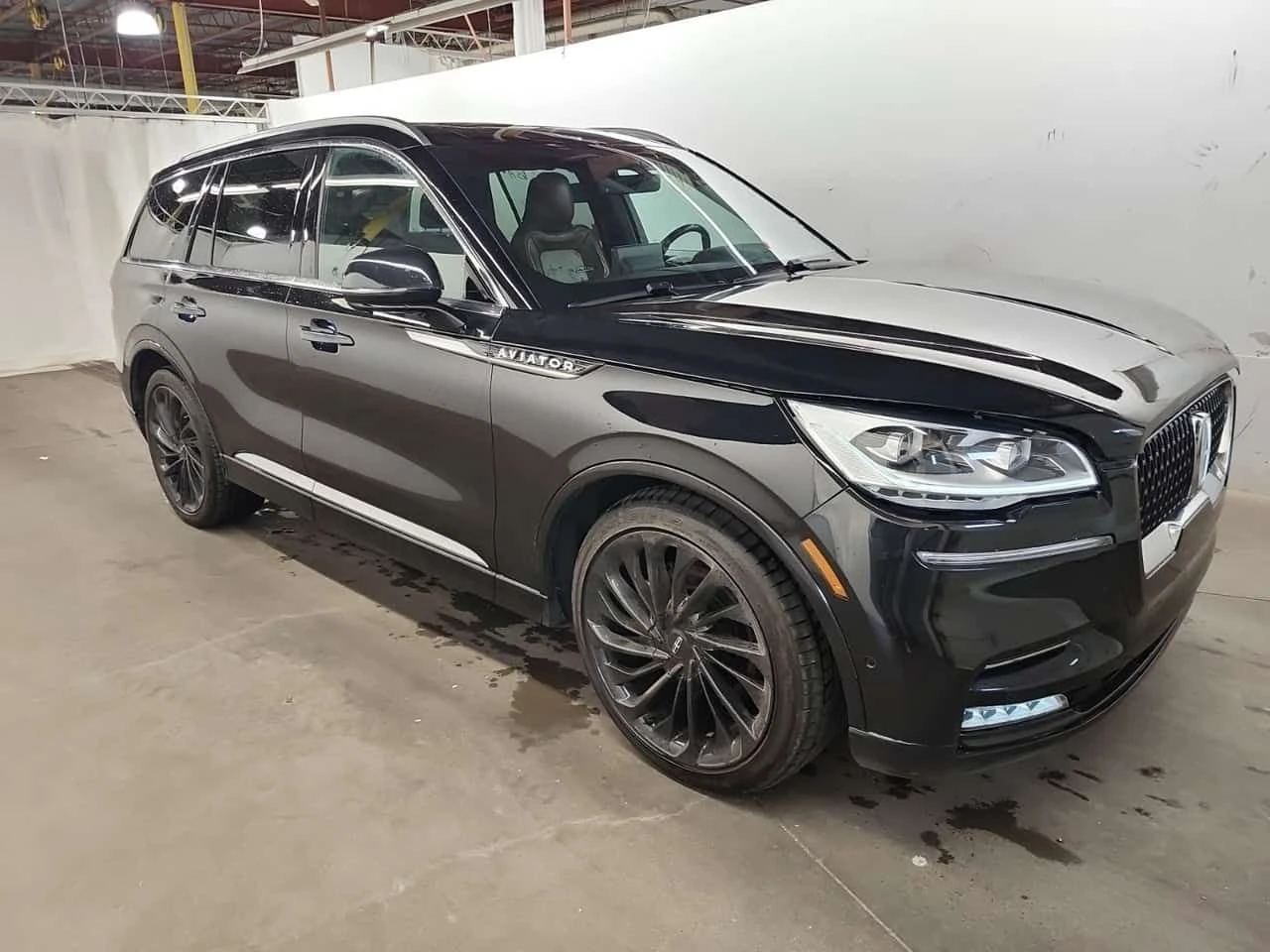 Lincoln Aviator * RESERVE * CARFAX * БЕЗ ПЪРВОНАЧАЛНА ВНОСКА, снимка 2 - Автомобили и джипове - 55309582