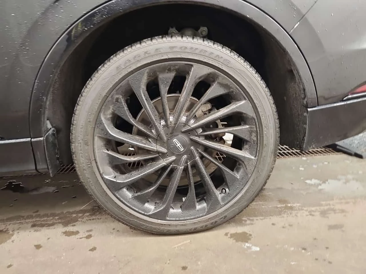 Lincoln Aviator * RESERVE * CARFAX * БЕЗ ПЪРВОНАЧАЛНА ВНОСКА, снимка 6 - Автомобили и джипове - 55309582