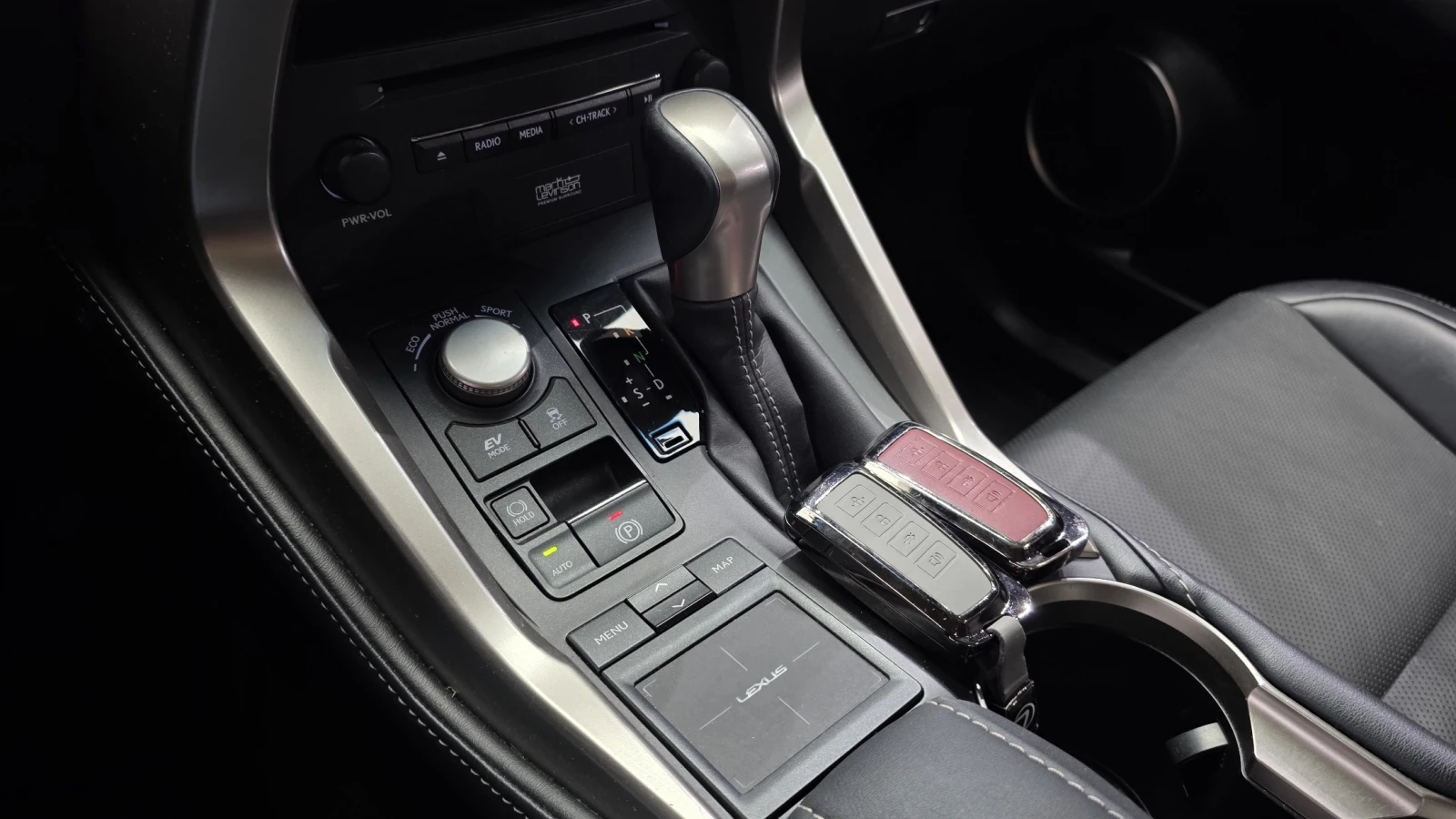 Lexus NX ��. �������� BLIND SPOT ������ ����* encareu.com | Mobile.bg � ����������� 9