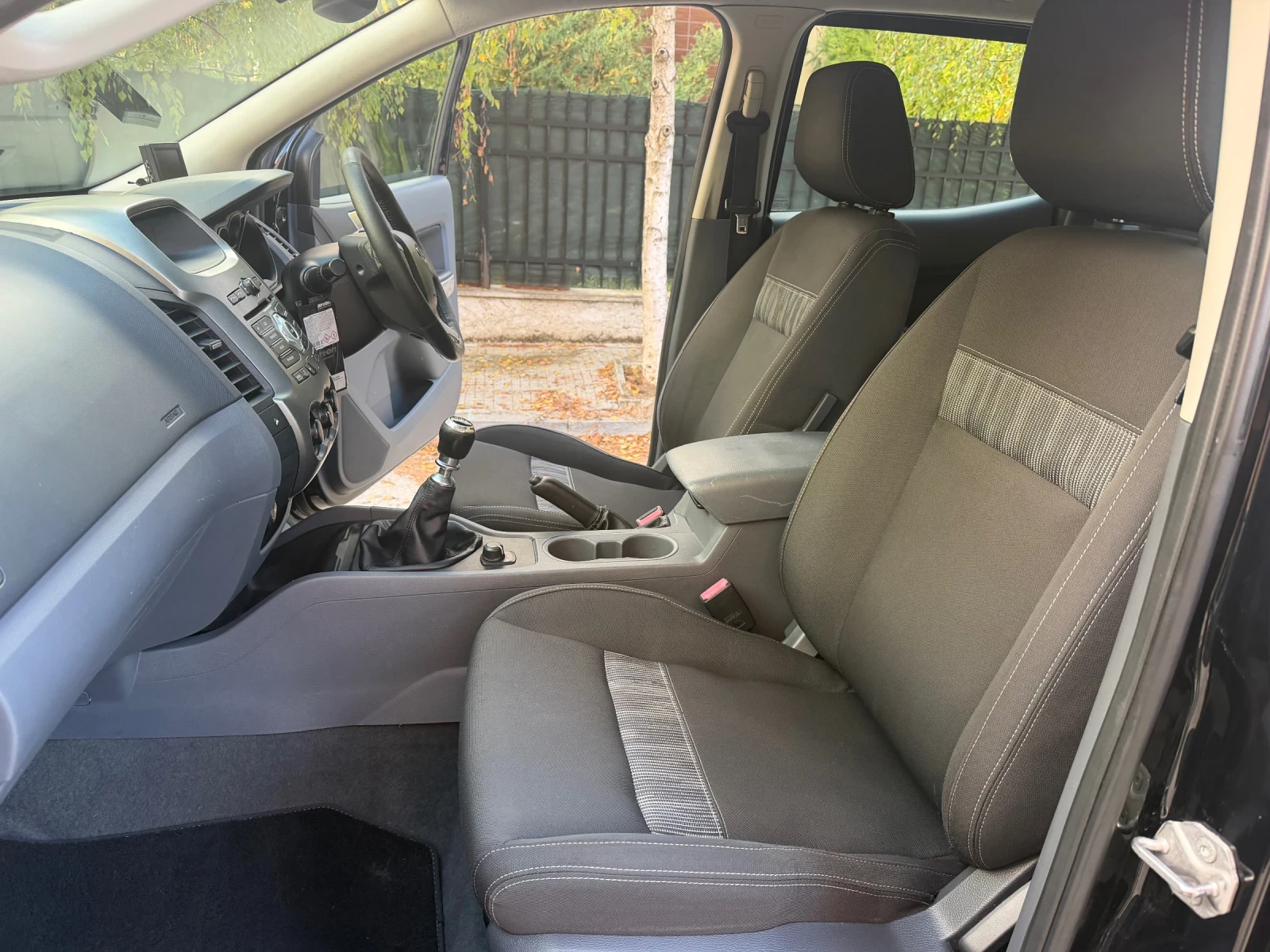Ford Ranger 2.2 Tdci Limited, снимка 11 - Автомобили и джипове - 56730071