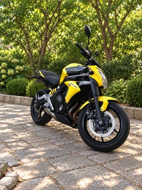 ������ Kawasaki ER