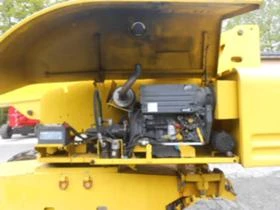 Автовишка Друга марка Genie S-85 4х4   28метра. , снимка 6