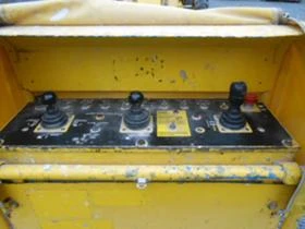 Автовишка Друга марка Genie S-85 4х4   28метра. , снимка 5