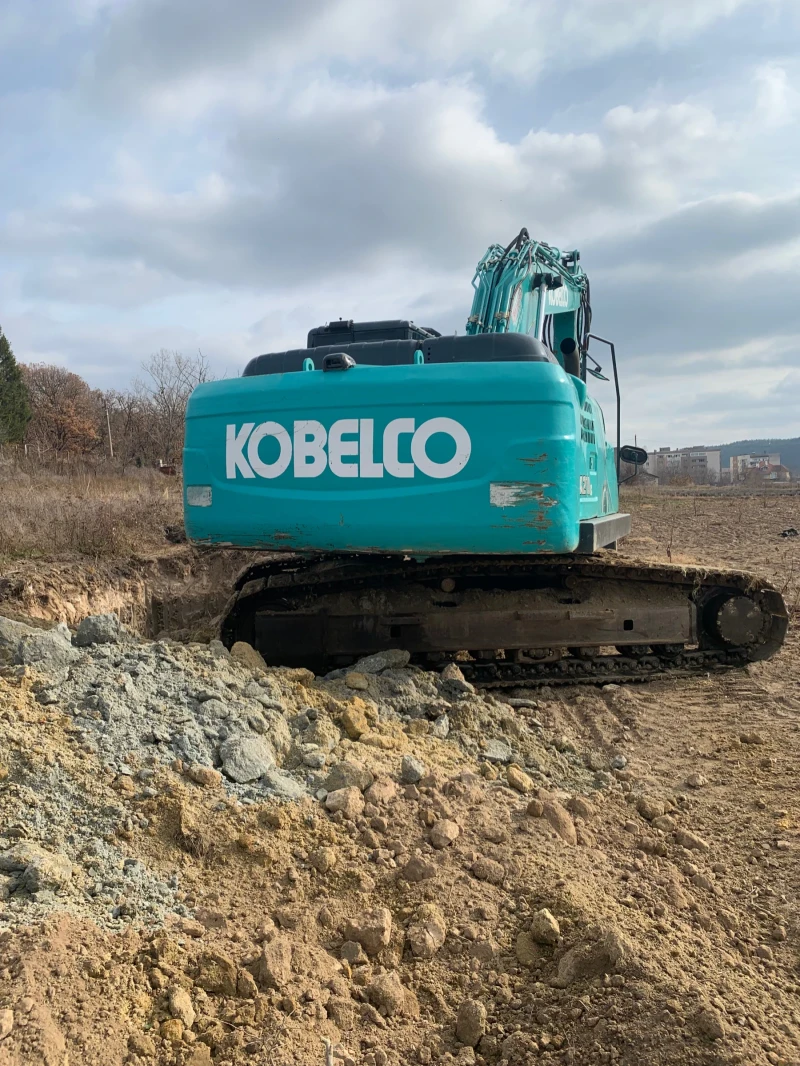 Багер Kobelco SK210LC-10, снимка 3 - Индустриална техника - 48347929