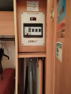 Каравана Swift Fairway Lux 490, снимка 9