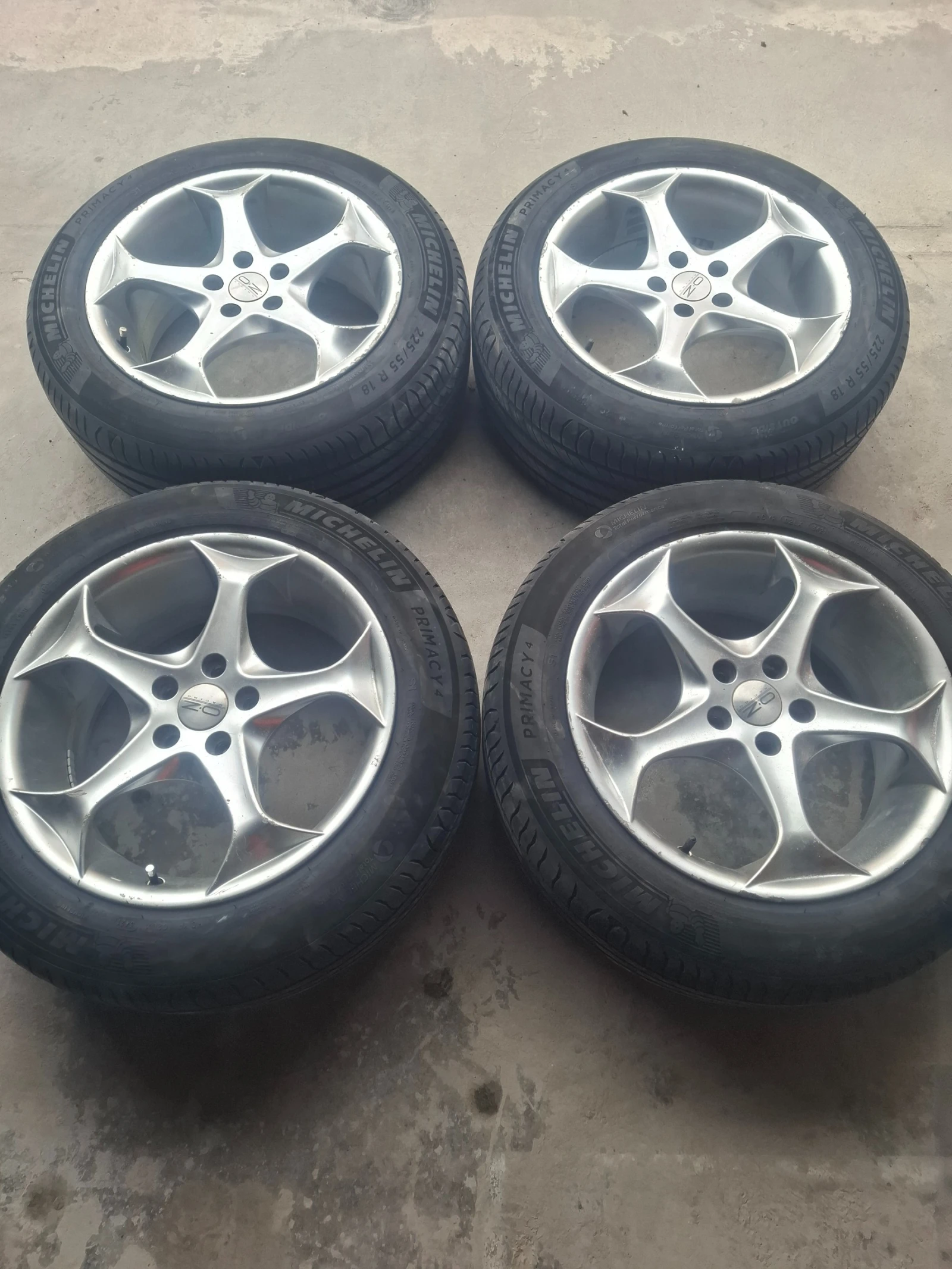 Гуми с джанти Michelin 225/55R18