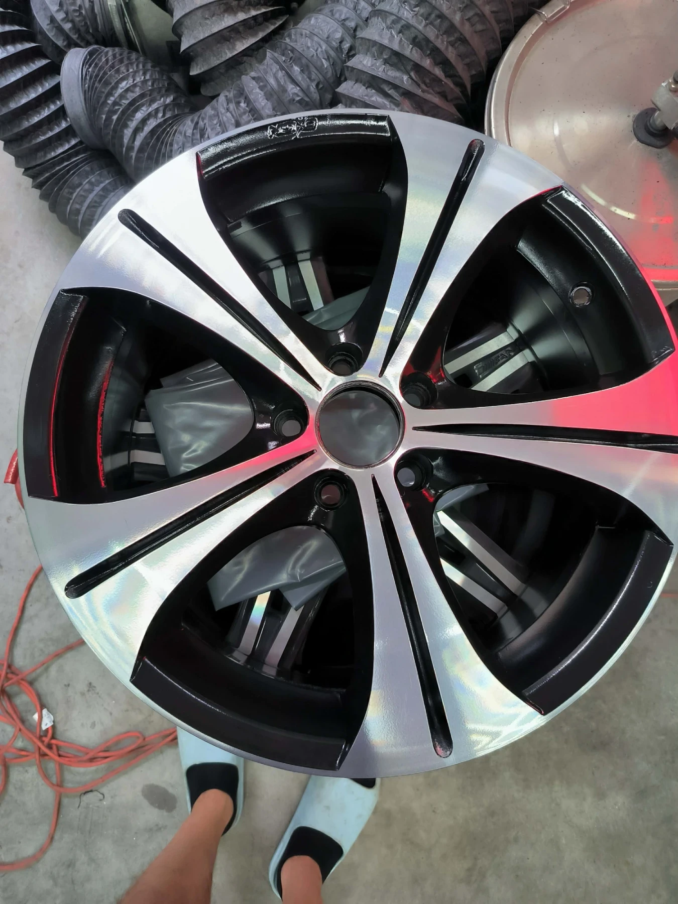 ���� � ������ 245/40R18 | Mobile.bg � ����������� 4
