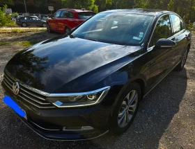 VW Passat TSI Blue Motion / ЗАКУПЕН ОТ ПОРШЕ / ПЪРВИ СОБСТВЕ, снимка 2