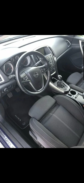 Opel Astra J SPORT TOURER, снимка 11