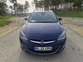 Opel Astra J SPORT TOURER, снимка 1