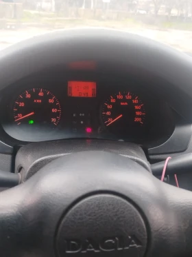 Dacia Logan 1.4, снимка 9