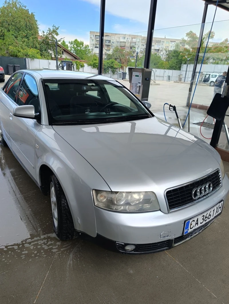 Audi A4, снимка 8 - Автомобили и джипове - 47056312